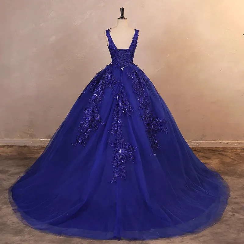 Classic V-neck Ball Gown Quinceañera Dress